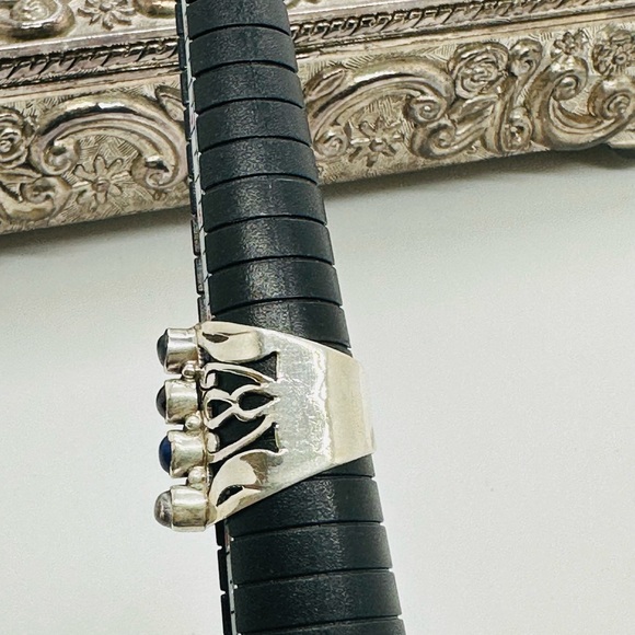 Silver Wide Multi Stone Modernist Ring - Picture 5 of 14